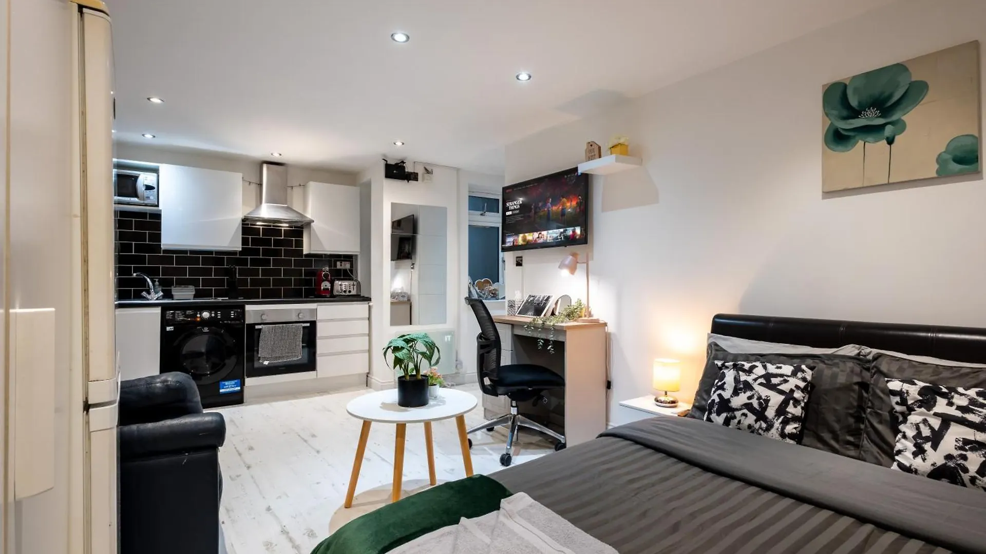 Studio Flat In Stepney-Limehouse - Central London Apartment