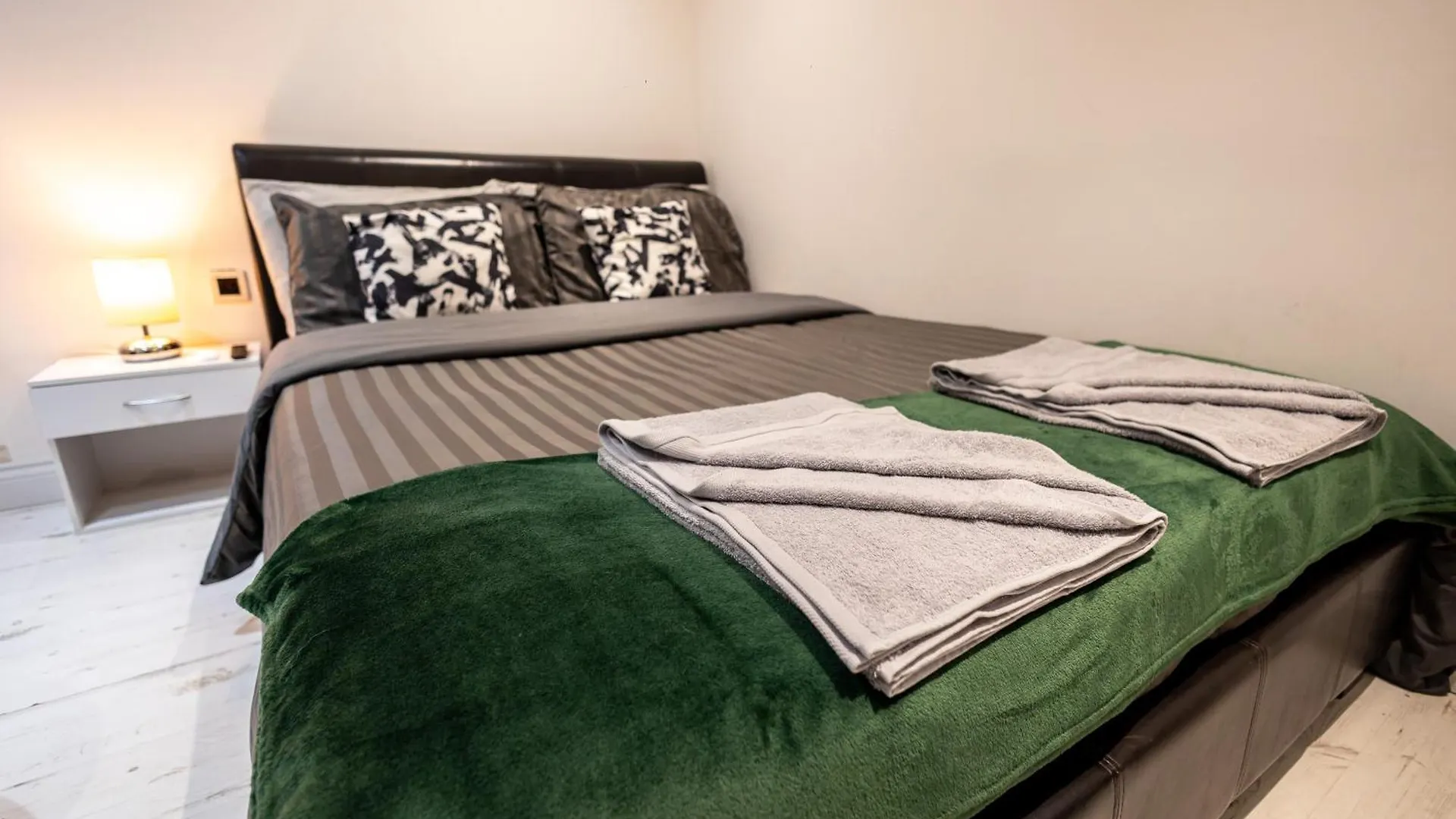 Apartment Studio Flat In Stepney-Limehouse - Central London United Kingdom